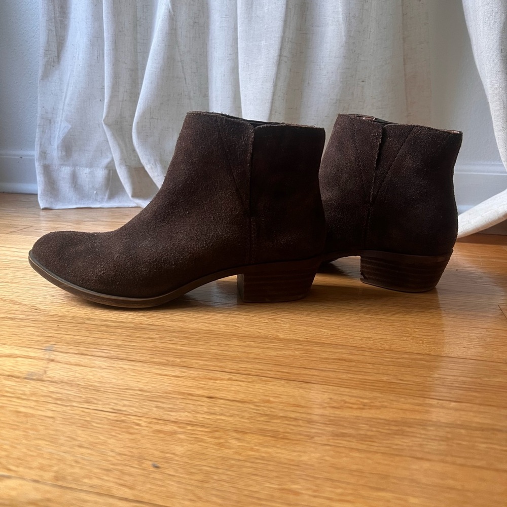 Lucky Brand boots